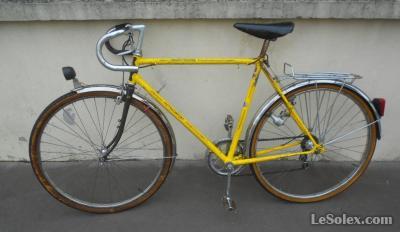 Vélo ancien motobecane super touring